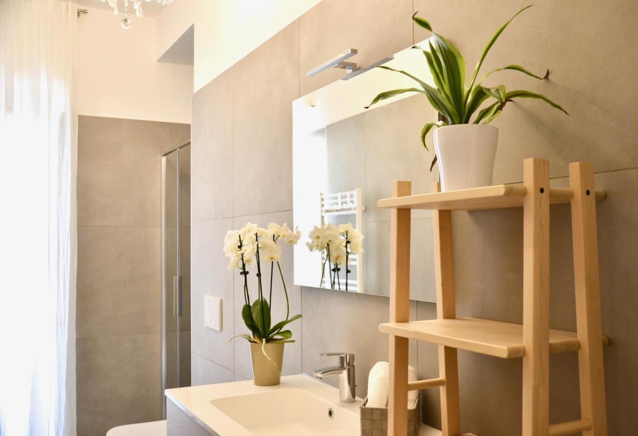 Flats4Rent Nikos Apartment Верона Екстериор снимка